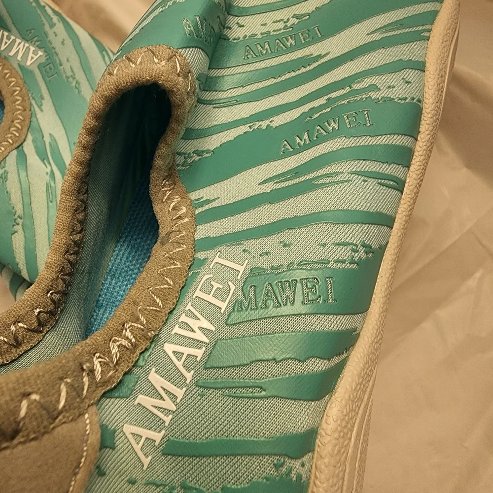 AMAWEI Little Kids Water Shoes Quick Dry Swim Beach Sz 1.5 (33)